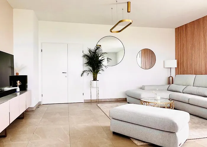 Exceptional Panoramic View *