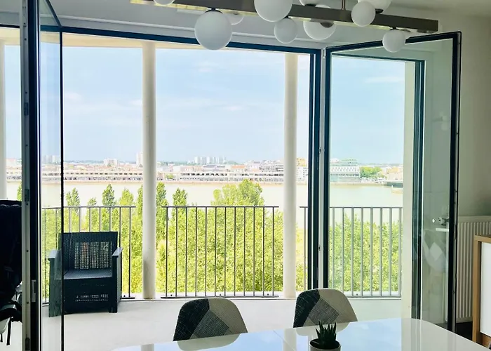 Exceptional Panoramic View Appartement
