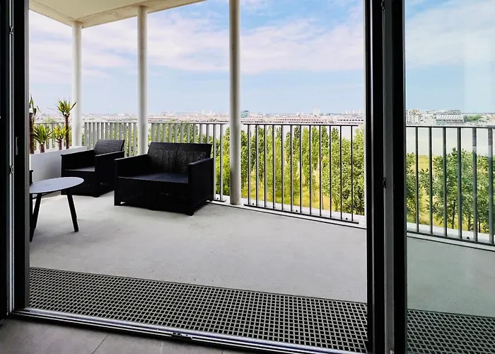 Апартаменты Exceptional Panoramic View Бордо