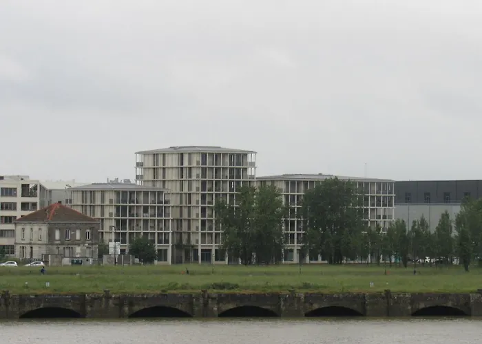 Exceptional Panoramic View Apartment