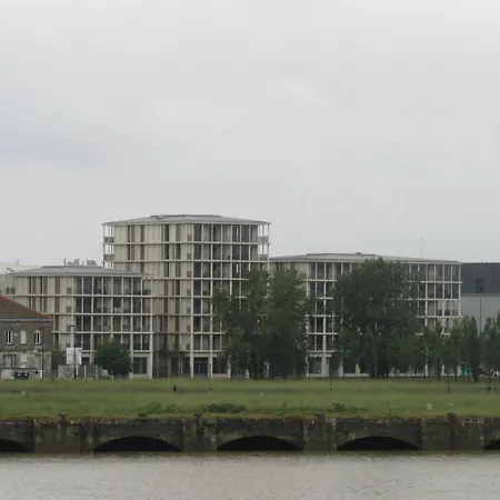 Exceptional Panoramic View Apartment